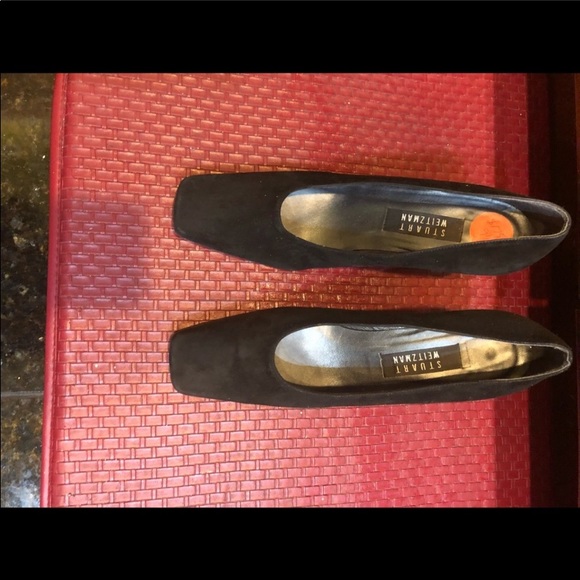 Stuart Weizmann Square toe pumps 9.5. - Picture 3 of 8